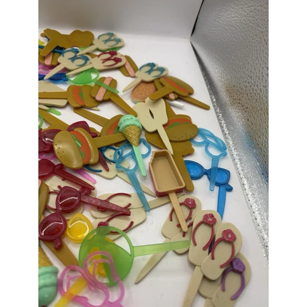 Vintage Lot Of Summertime Cake/Cupcakes Picks Hotdogs, Burgers, Glasses